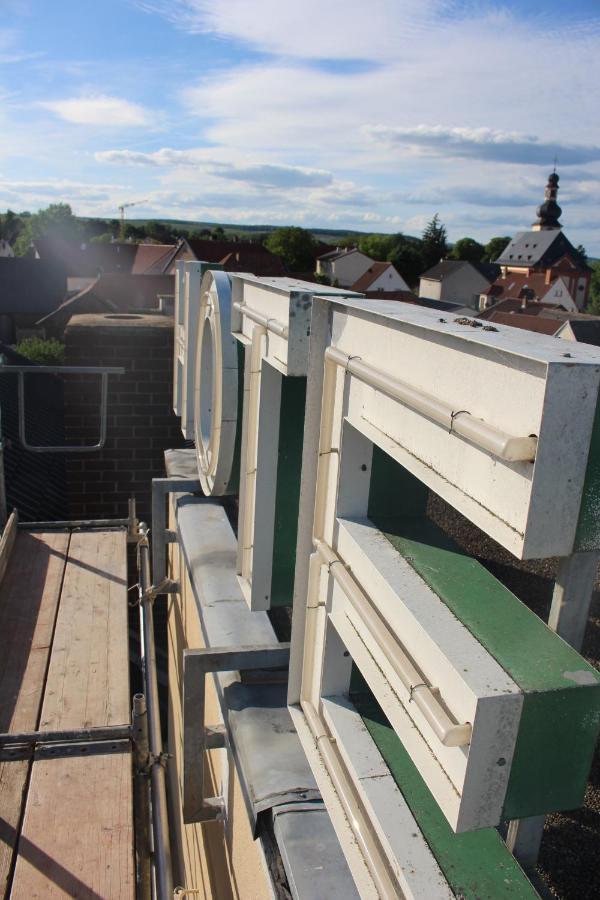 Hotel Gruener Baum Bretzenheim Bagian luar foto